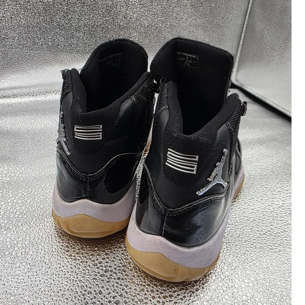 Jordan 11 Retro Jubilee 25th Anniversary Black White Gum CT8012-011‎ Mens 7 O2